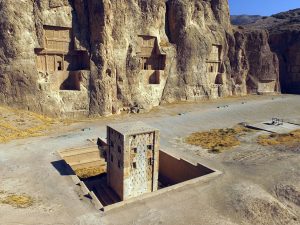 <p>Fig. 1. Aerial view of Naqsh-e Rōstam (image: H. Karimpouri)</p>
