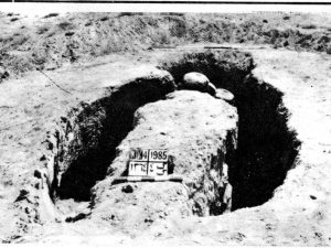 <p>Fig. 1. One of the pottery kilns at Kahrizak (after Kambakhsh Fard, <em>Tehran-e sehezārodevist sāleh,</em> p. 152).</p>
