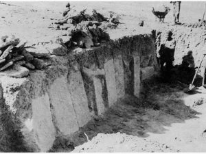 <p>Fig. 19. Hakemi’s excavations in 1955. The passageway connecting rooms 4 and 14 with upright stones. Hakemi reports that the upright position of stones is the result of later human destruction or secondary use of the rooms (Hakemi, “The Excavation of Khurha,” <em>East and West</em> 40/1, 1990, p. 33, fig. 22)</p>
