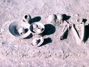 <p>Fig. 2. One of the burials at Qeytariyeh (photo: S. Kambakhsh Fard)</p>
